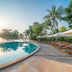 Paradee Resort