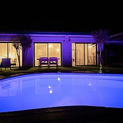 Vakantiehuis Villa Eden Bleu - Romantische Atmosphäre mit J