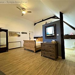 Geschakelde woning in Génis