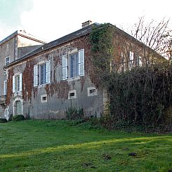 Vrijstaande woning in  Périgueux - Verteillac