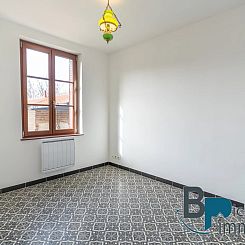 Vrijstaande woning in Laon