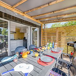 Homeflower PREMIUM + Jacuzzi en incl schoonmaak