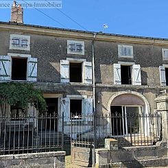 Geschakelde woning in Chatillon Sur Saone