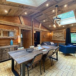 «LE Fishing Lodge Chalet»