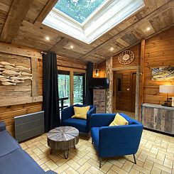 «LE Fishing Lodge Chalet»