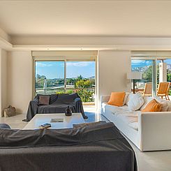 Vakantiehuis Ferienvilla auf einem privaten und sicheren Gru