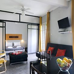 Appartement Wohnung "Bougainvillea" mit Balkon
