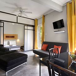 Appartement Wohnung "Bougainvillea" mit Balkon