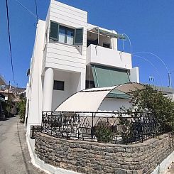 Anders in Agios Nikolaos, Vathi