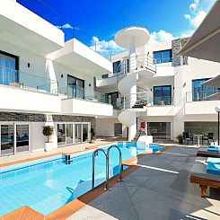 Appartement Pnoe Beachside Suite