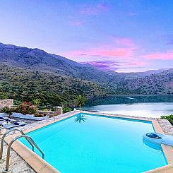 Vakantiehuis Du Lac Alpha Villa Privater Pool