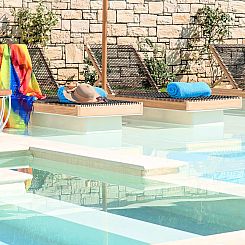 Vakantiehuis Blue Lake Villa Beheizter Pool