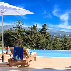 Vakantiehuis Orientem Villa Beheizter Pool