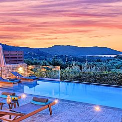 Vakantiehuis Ferienvilla "Minaos" mit eigenem Pool