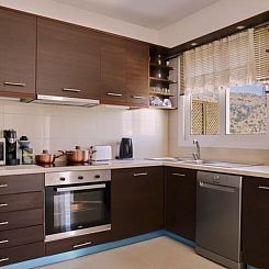 Vakantiehuis Wunderschöne Villa am Kournas-See★Großer pr