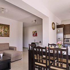 Vakantiehuis Wunderschöne Villa am Kournas-See★Großer pr