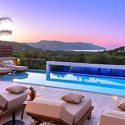 Vakantiehuis Ferienvilla "Minoas Maxima" mit Whirlpool