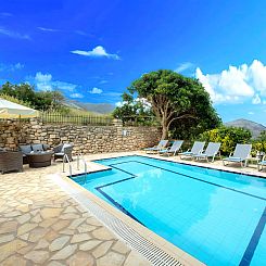 Vakantiehuis Nettes Ferienhaus in Georgioupoli mit Garten, G