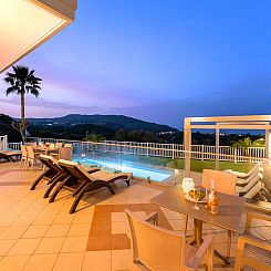 Vakantiehuis Sunlight Villa - Maxima mit 2 beheizten Pools