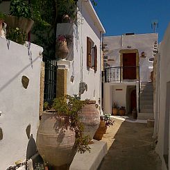 Vakantiehuis in Pefki mit Terrasse und Grill