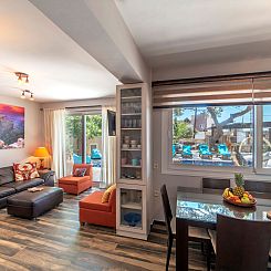 Vakantiehuis Luxuriöses Ferienhaus mit heizbarem Infinitypo