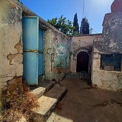 Geschakelde woning in Tilisos