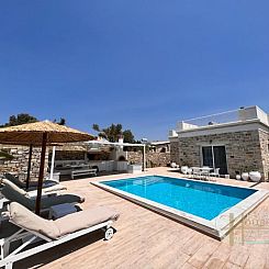 Vrijstaande woning in Pitsidia