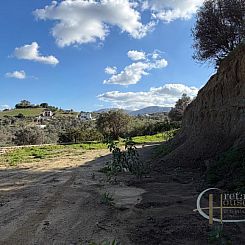 Kavel in Pitsidia