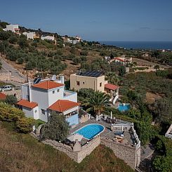 Vrijstaande woning in Agia Triada