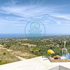 Vrijstaande woning in Agia Triada