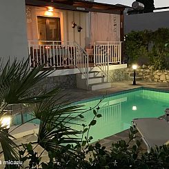 Vakantiewoning met privé zwembad