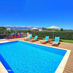 Villa Minos