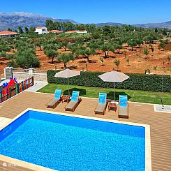 Villa Minos