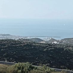 Kavel in Roussospiti