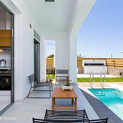 Villa Eeanthe Thalasses