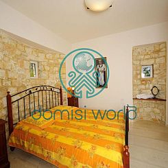 Vrijstaande woning in Prinos
