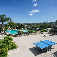 Vakantiehuis Villa mit Pool, Spielplatz, Pingpong und Grillp