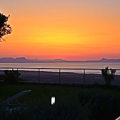Vakantiehuis Familienvilla mit Panoramapool und Panoramablic
