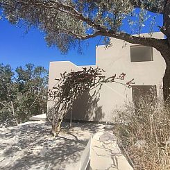 Vrijstaande woning in Listaros