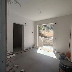 Vrijstaande woning in Listaros
