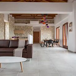 VILLA KYRIA Mikro