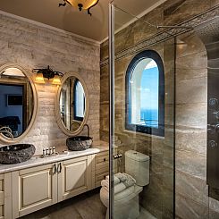 Vakantiehuis VILLA SANTORINI, WEIN DUNKLES MEER VILLEN