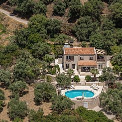 Vrijstaande woning in alikianos