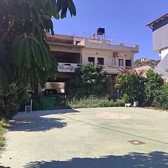Vrijstaande woning in Heraclion Cretes, Agia Triada