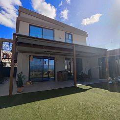 Vrijstaande woning in Heraclion Cretes, Agia Triada