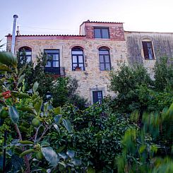 Vakantiehuis Villa Elborgini in den Außenbezirken von Herak