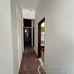 Geschakelde woning in Magarikari