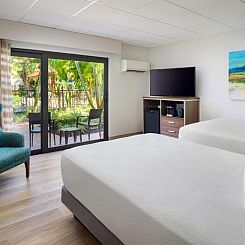 Best Western Naples Inn & Suites