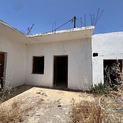 Vrijstaande woning in Faneromeni