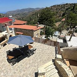 Villa Raki